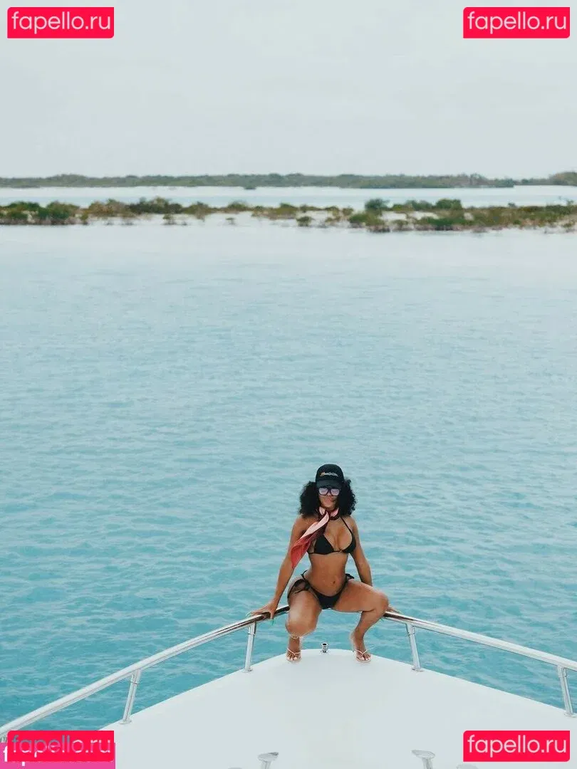 Saweetie Onlyfans Photo Gallery 