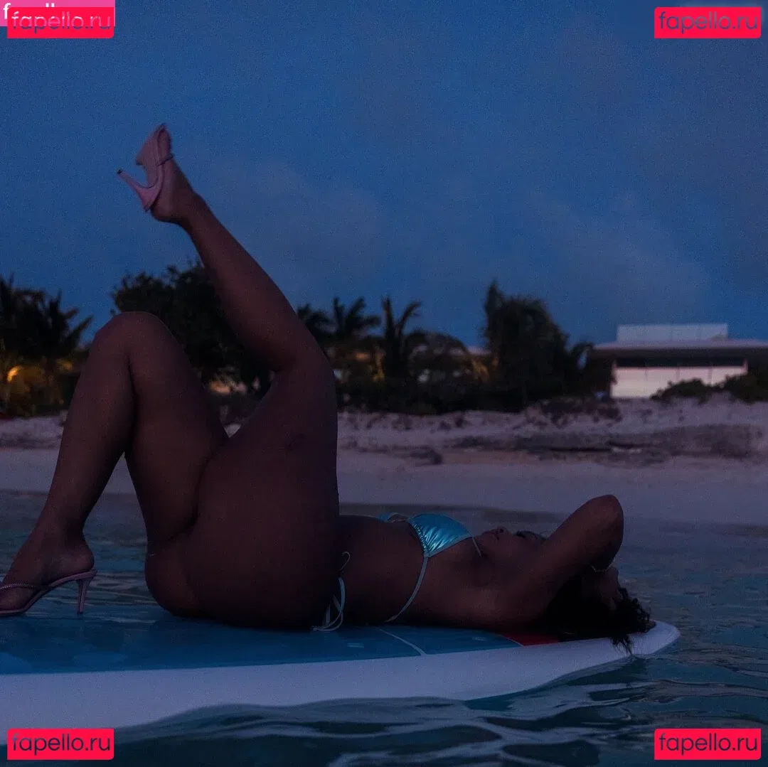 Saweetie Onlyfans Photo Gallery 