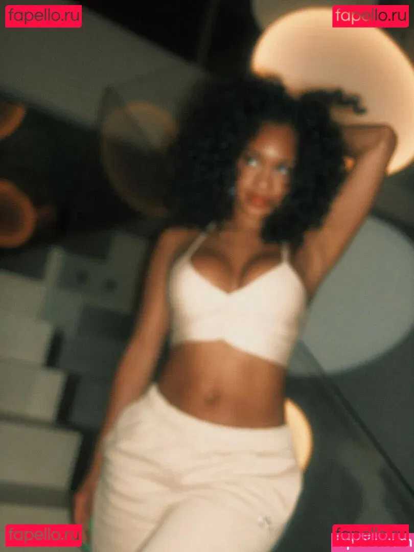 Saweetie Onlyfans Photo Gallery 