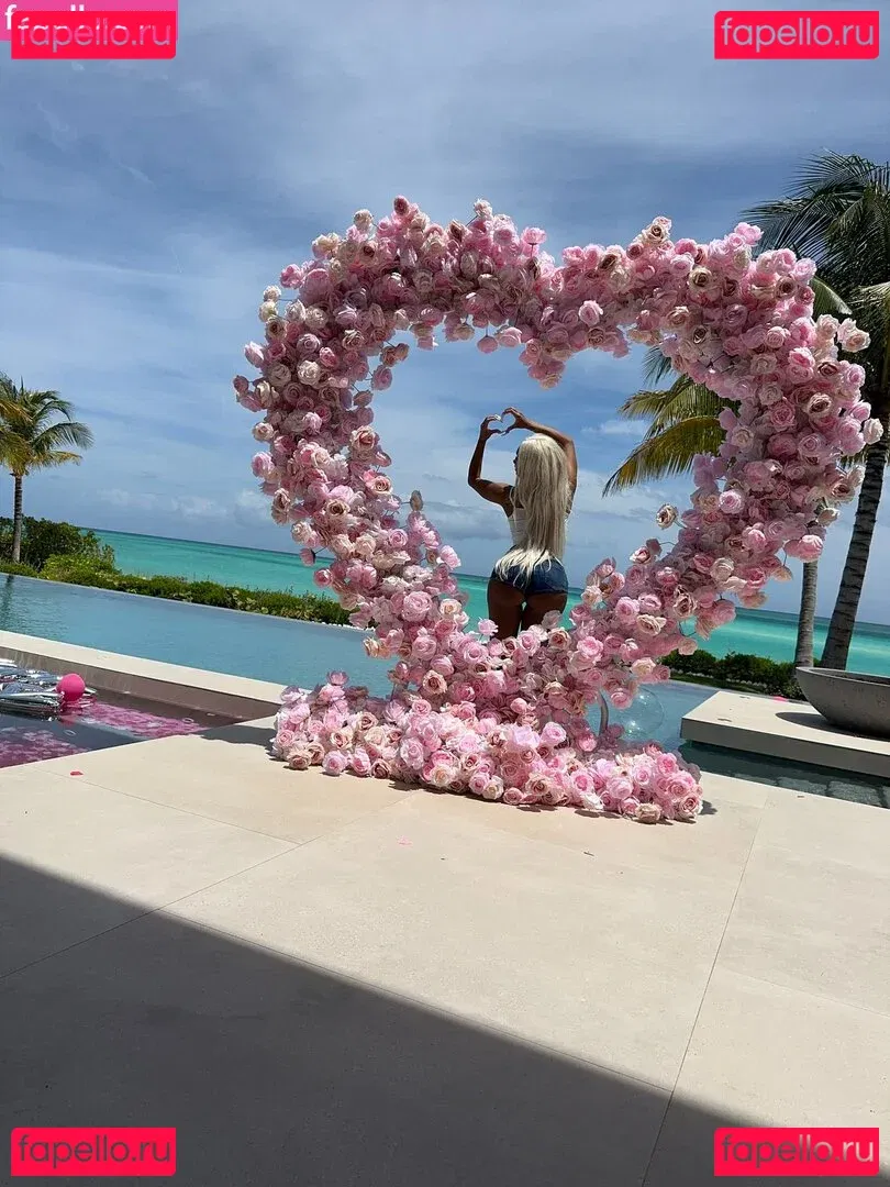 Saweetie Onlyfans Photo Gallery 