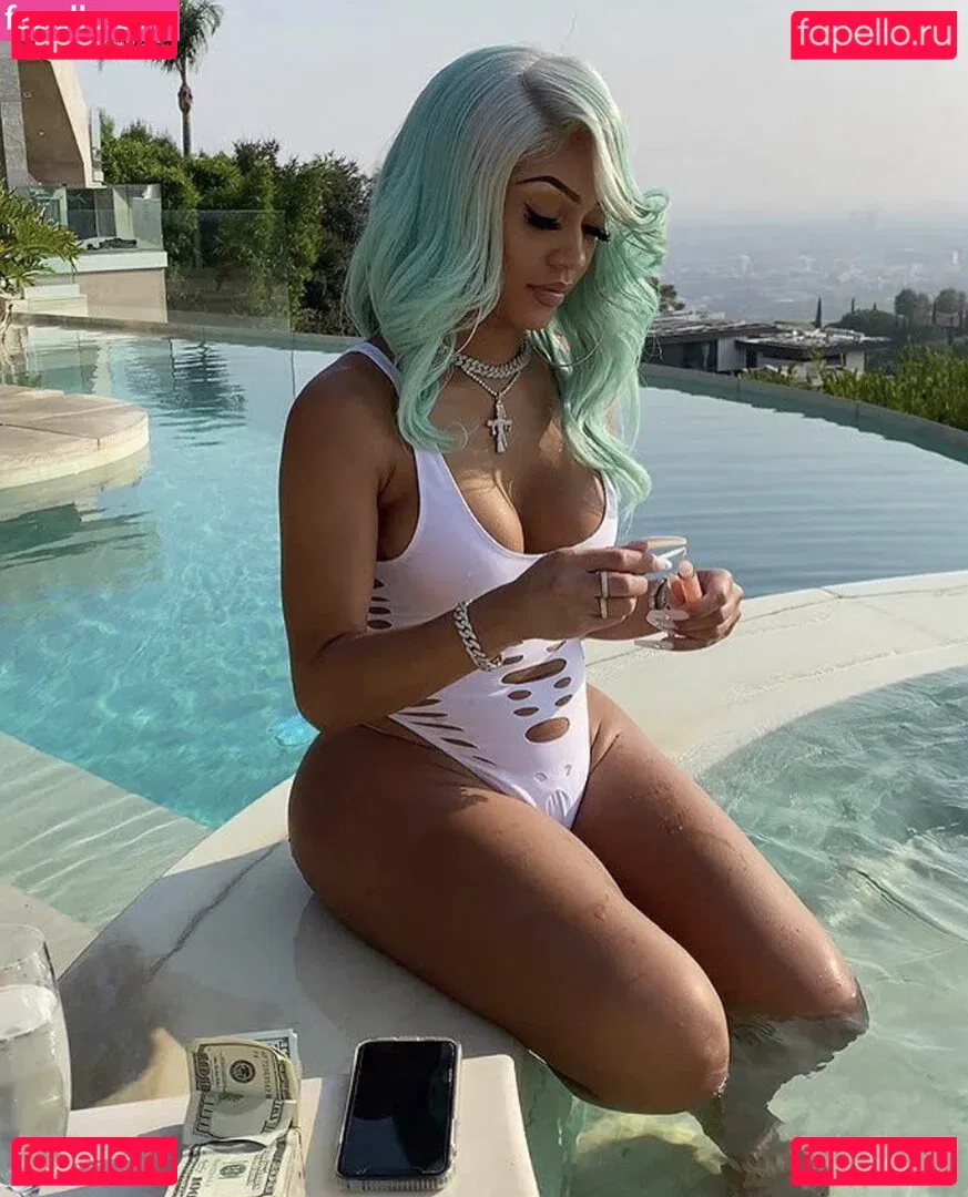Saweetie Onlyfans Photo Gallery 