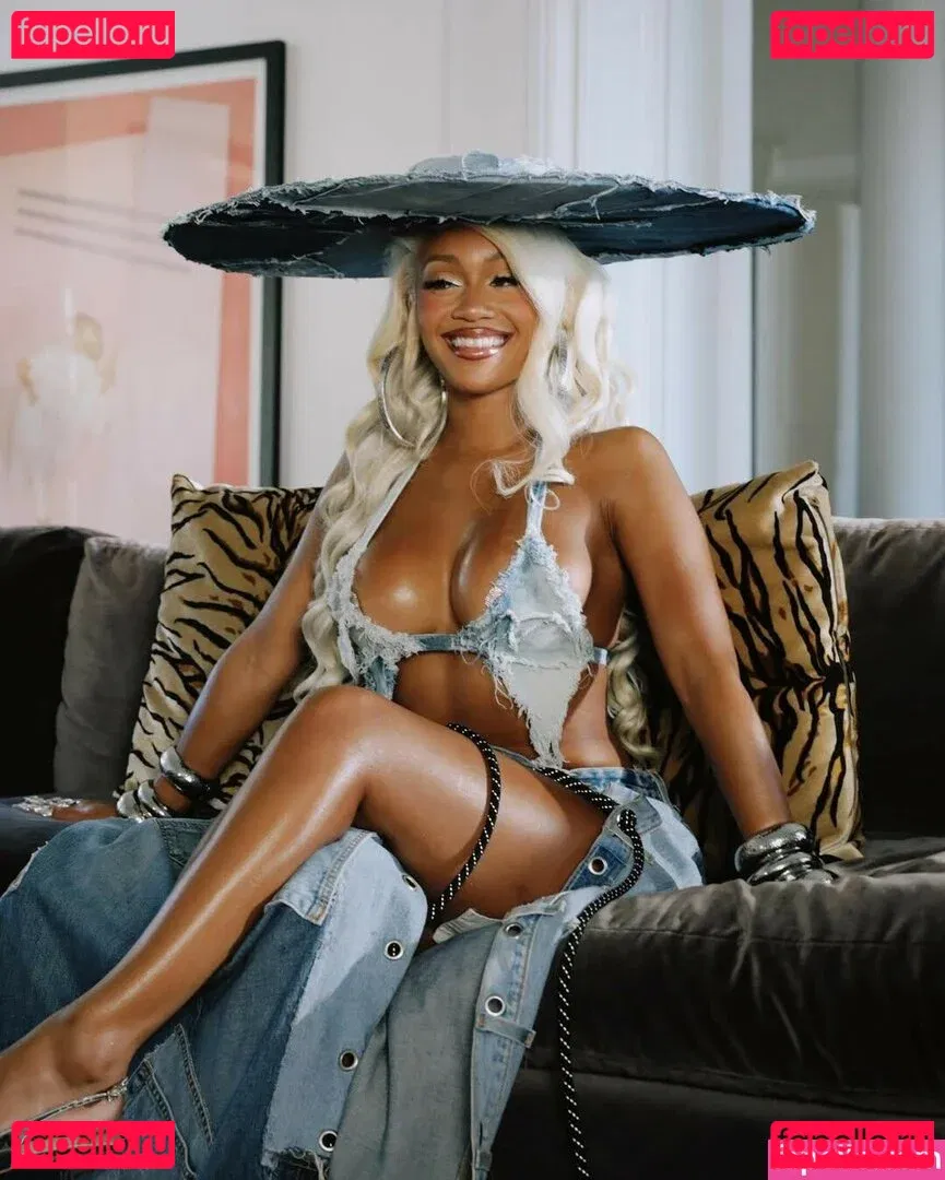 Saweetie Onlyfans Photo Gallery 