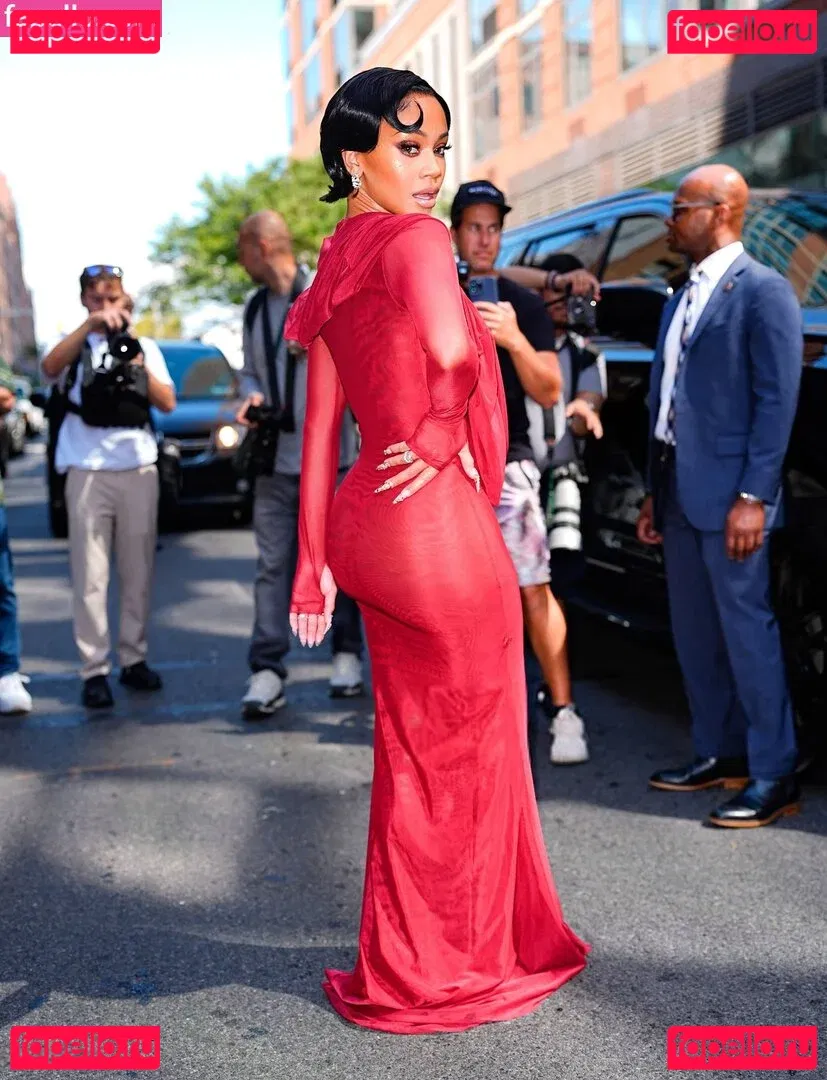 Saweetie Onlyfans Photo Gallery 