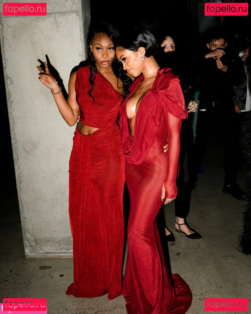 Saweetie Onlyfans Photo Gallery 