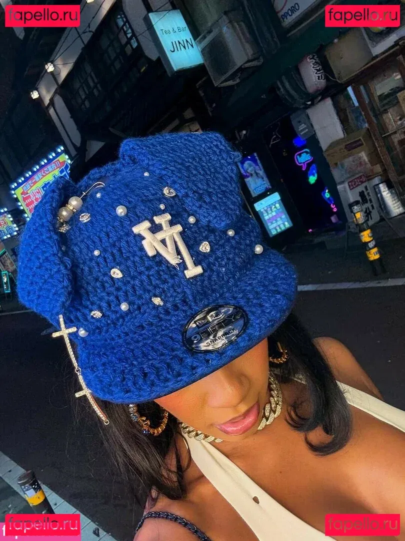 Saweetie Onlyfans Photo Gallery 