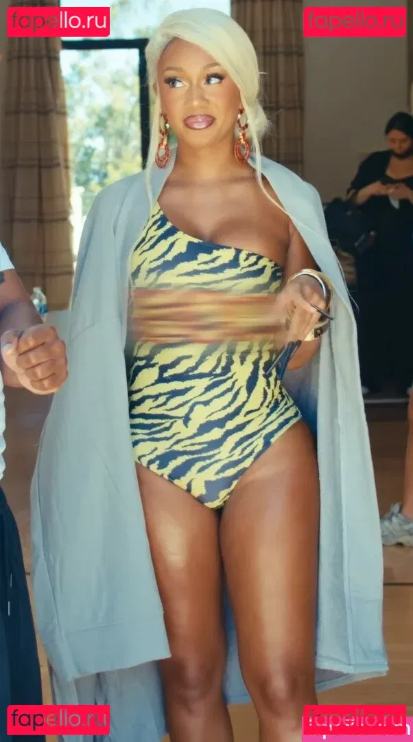 Saweetie Onlyfans Photo Gallery 