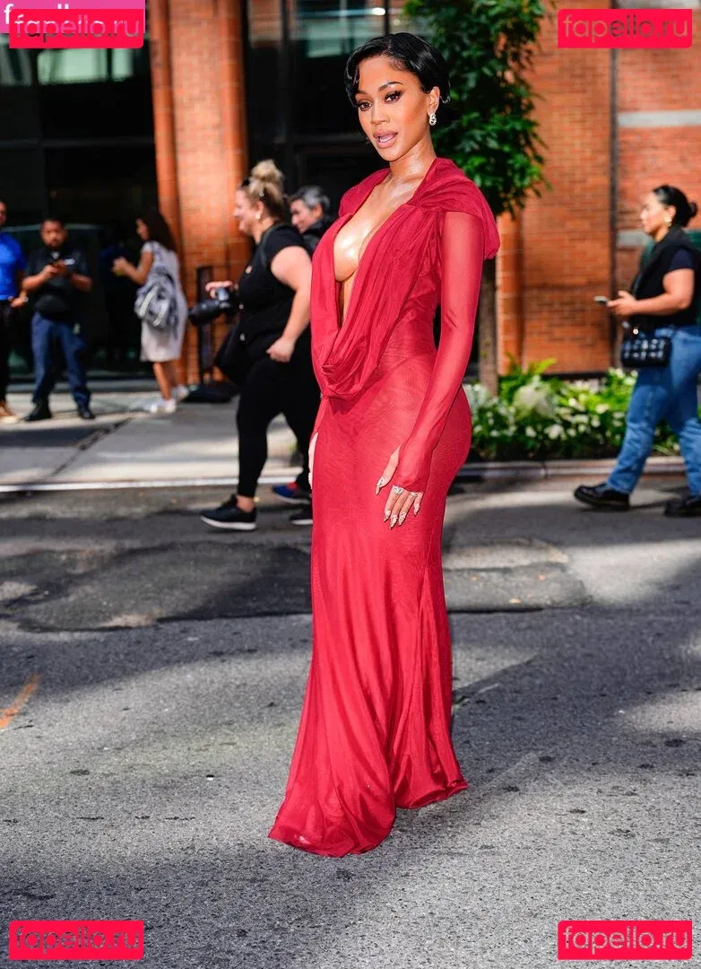 Saweetie Onlyfans Photo Gallery 