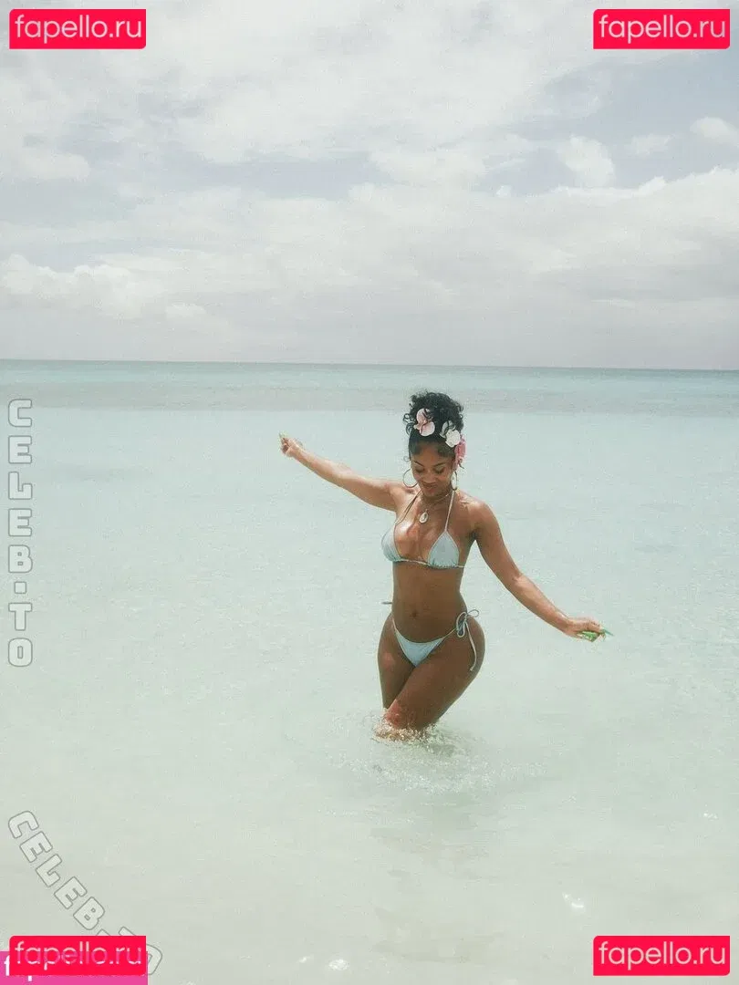 Saweetie Onlyfans Photo Gallery 