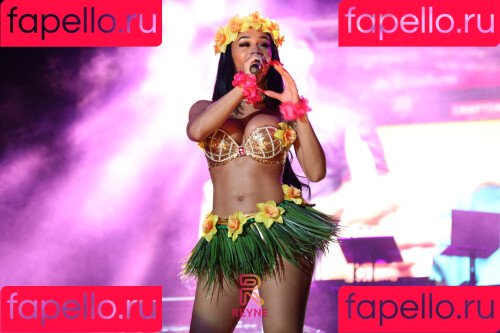 Saweetie Onlyfans Photo Gallery 