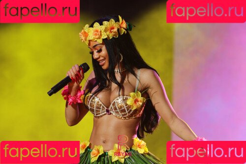 Saweetie Onlyfans Photo Gallery 