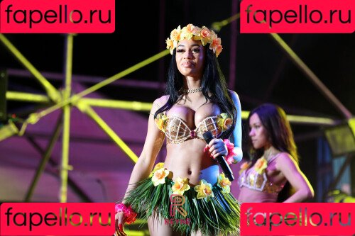 Saweetie Onlyfans Photo Gallery 