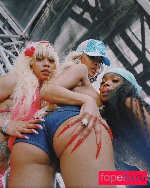 Saweetie Onlyfans Photo Gallery 