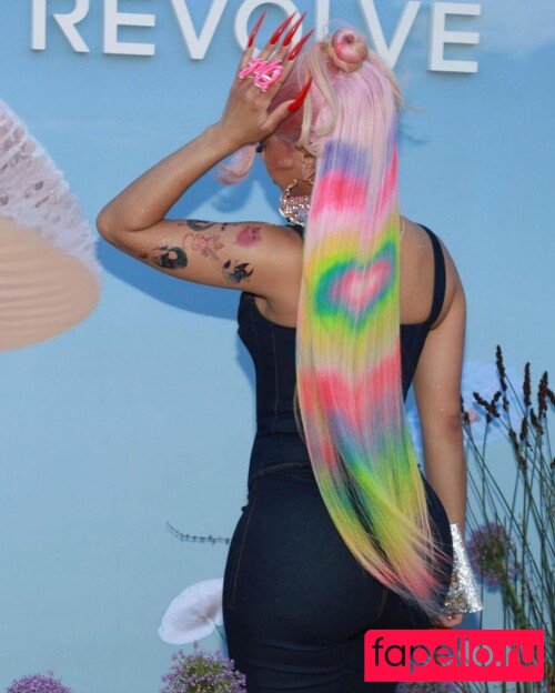 Saweetie Onlyfans Photo Gallery 