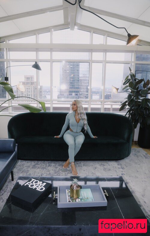 Saweetie Onlyfans Photo Gallery 