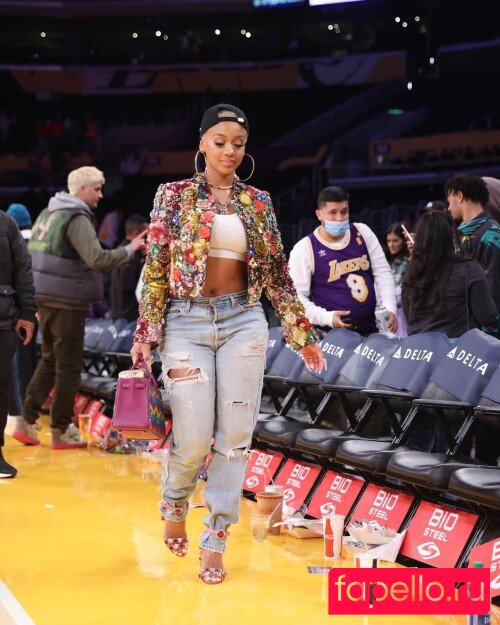 Saweetie Onlyfans Photo Gallery 