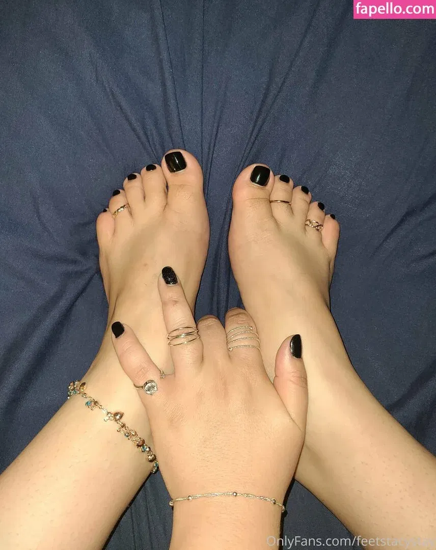 feetstacystay Onlyfans Photo Gallery 