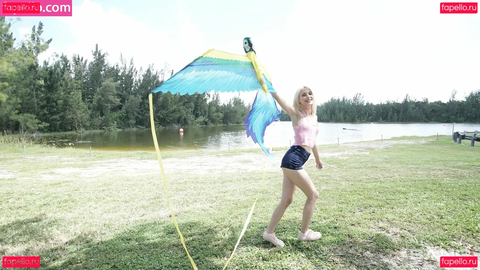 Jessie Saint Onlyfans Photo Gallery 