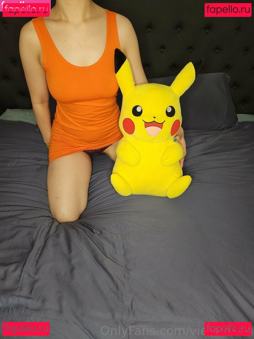 vieravixen / vieravixxen Onlyfans Photo Gallery 