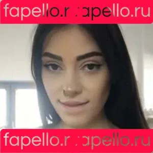 Mellow Maloni Onlyfans Photo Gallery 
