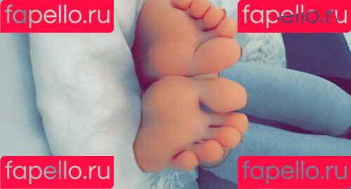 Mellow Maloni Onlyfans Photo Gallery 