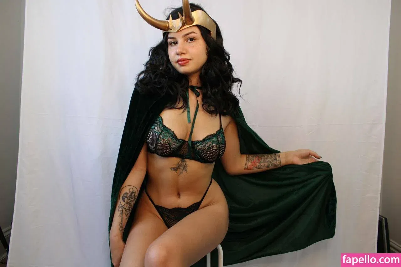 Rosewiththorns Onlyfans Photo Gallery 