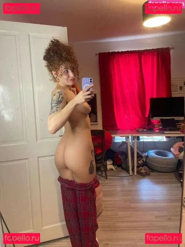 Rosewiththorns Onlyfans Photo Gallery 