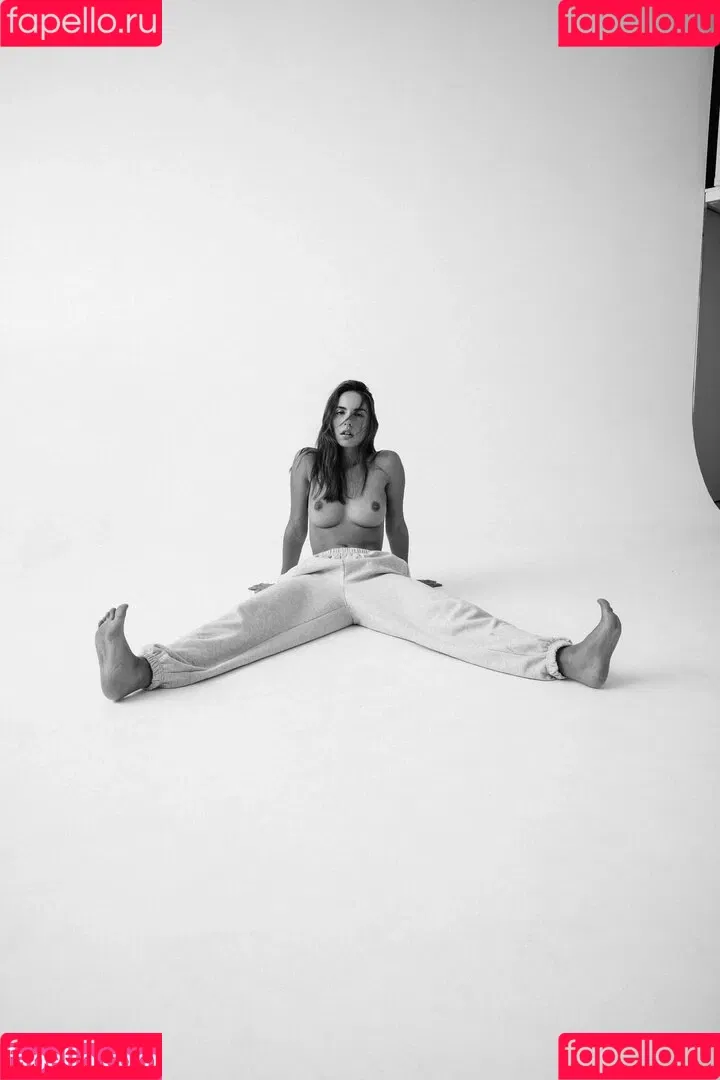 Rebecca Bagnol Onlyfans Photo Gallery 