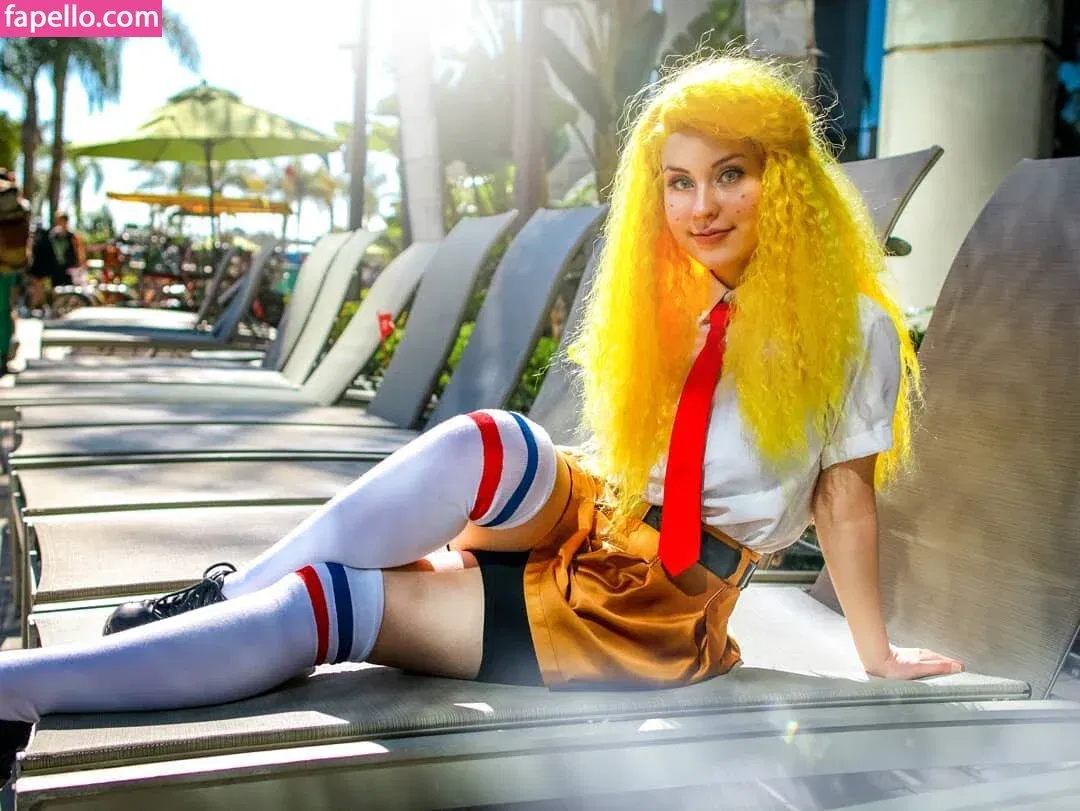 Raineemery Onlyfans Photo Gallery 