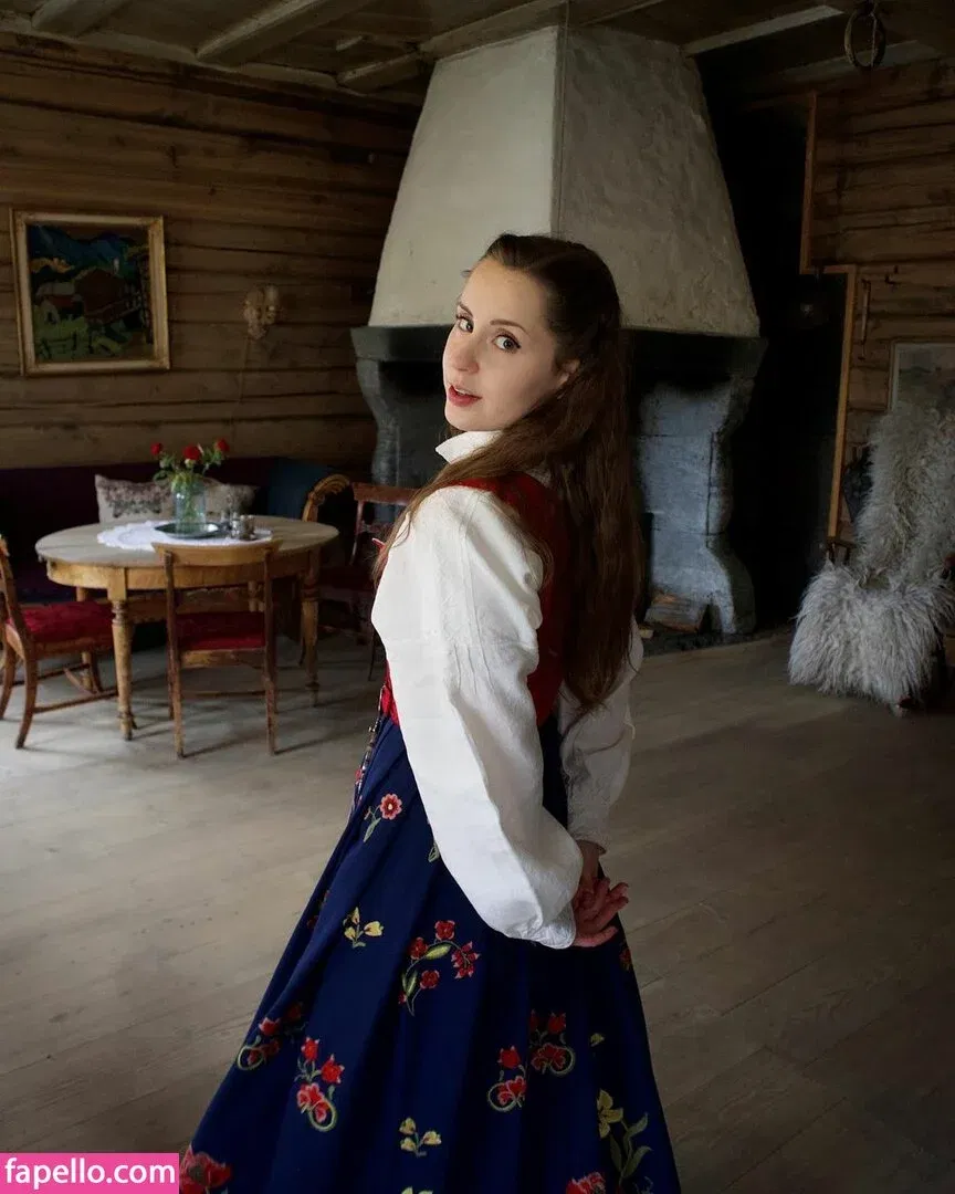 Raineemery Onlyfans Photo Gallery 