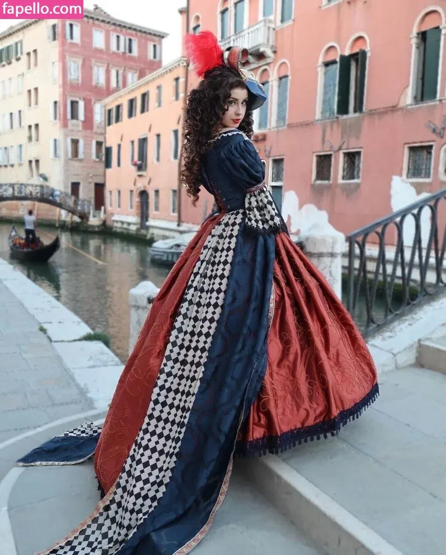 Raineemery Onlyfans Photo Gallery 