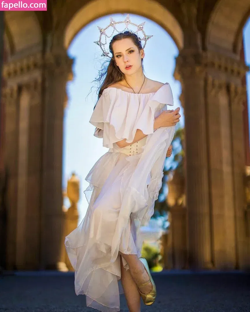 Raineemery Onlyfans Photo Gallery 