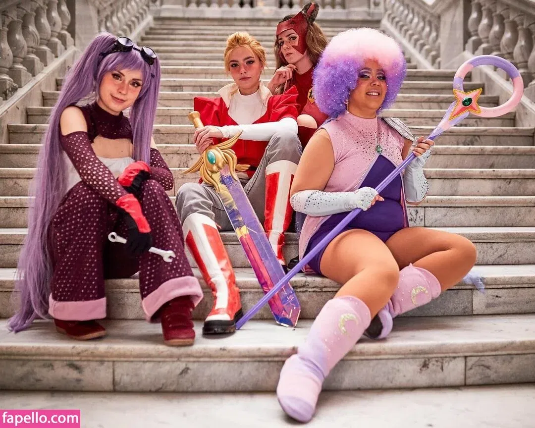 Raineemery Onlyfans Photo Gallery 