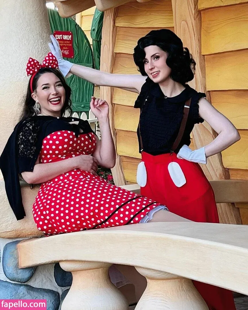 Raineemery Onlyfans Photo Gallery 