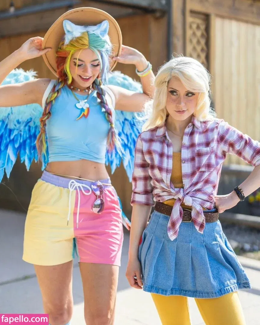 Raineemery Onlyfans Photo Gallery 