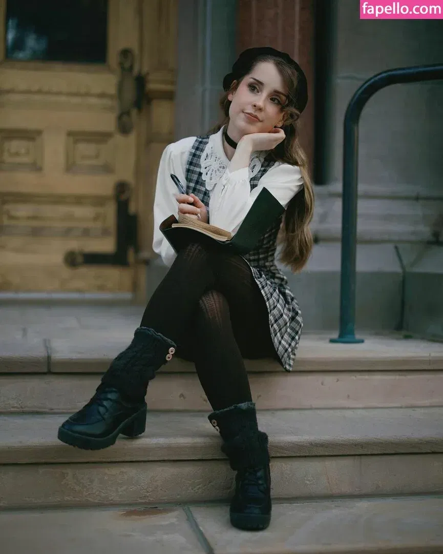 Raineemery Onlyfans Photo Gallery 