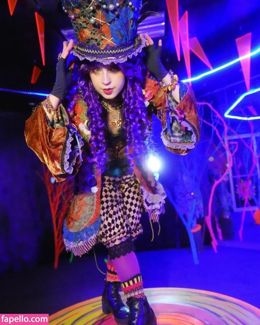 Raineemery Onlyfans Photo Gallery 