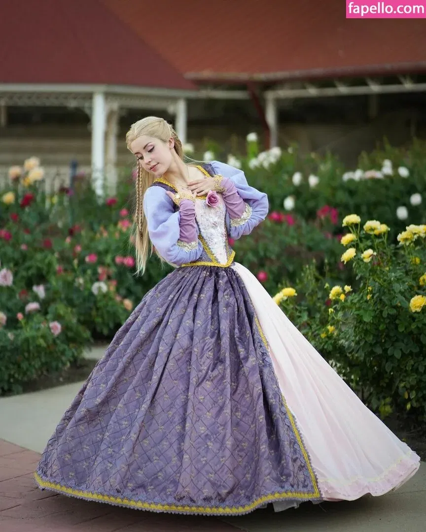 Raineemery Onlyfans Photo Gallery 