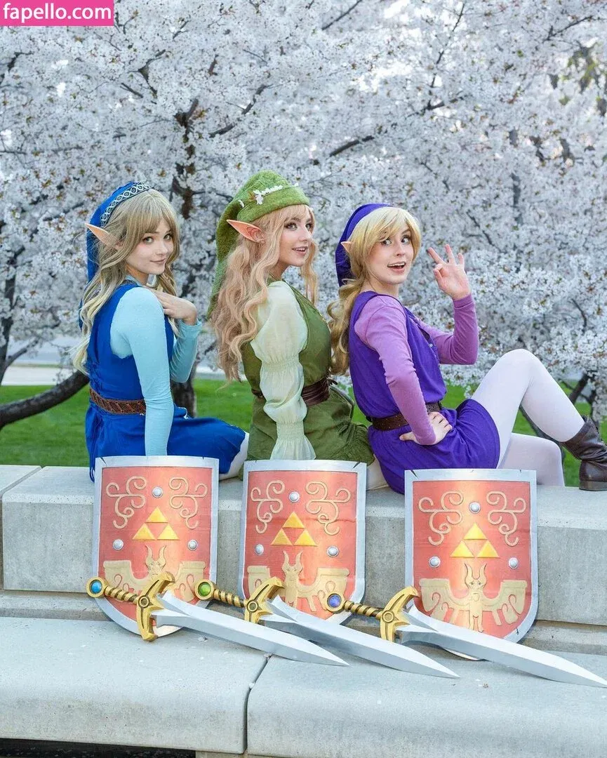 Raineemery Onlyfans Photo Gallery 