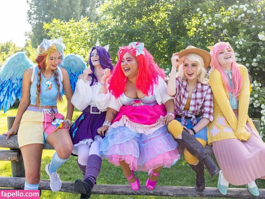 Raineemery Onlyfans Photo Gallery 