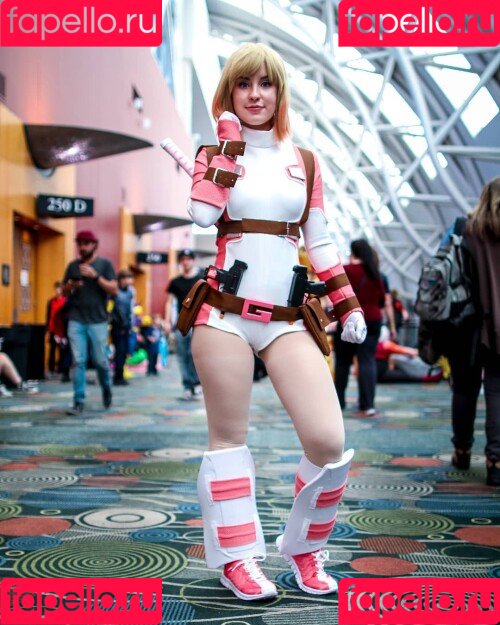 Raineemery Onlyfans Photo Gallery 