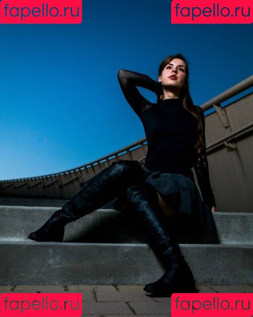 Raineemery Onlyfans Photo Gallery 