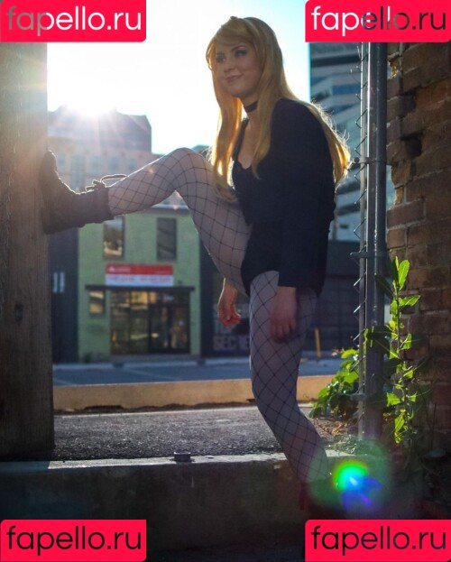 Raineemery Onlyfans Photo Gallery 