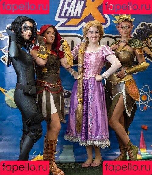 Raineemery Onlyfans Photo Gallery 