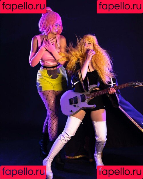 Raineemery Onlyfans Photo Gallery 