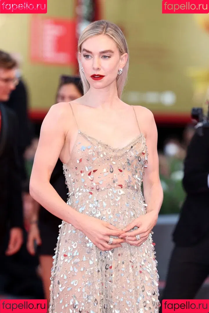 Vanessa Kirby Onlyfans Photo Gallery 