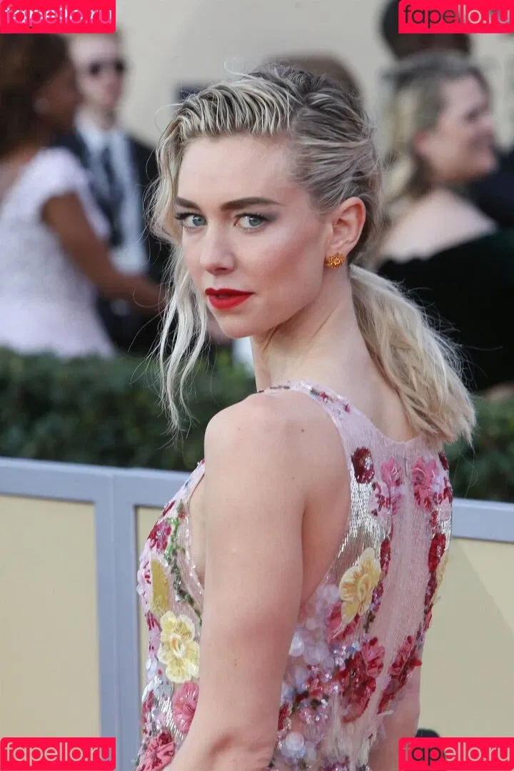 Vanessa Kirby Onlyfans Photo Gallery 