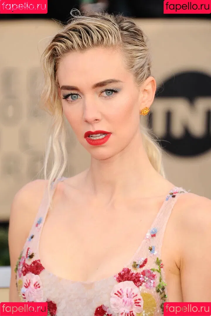 Vanessa Kirby Onlyfans Photo Gallery 