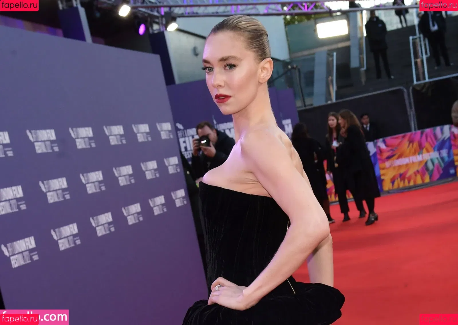 Vanessa Kirby Onlyfans Photo Gallery 