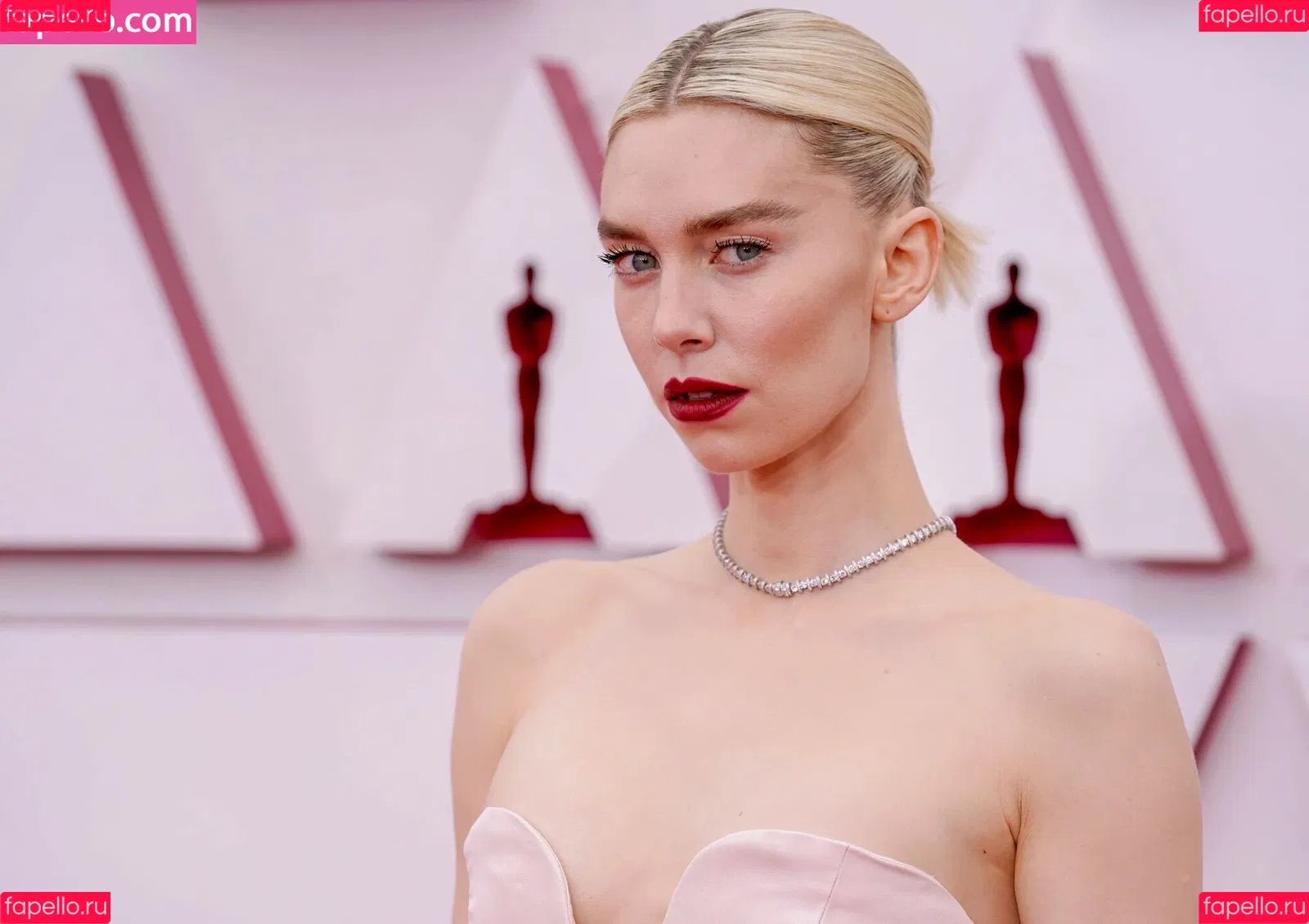 Vanessa Kirby Onlyfans Photo Gallery 