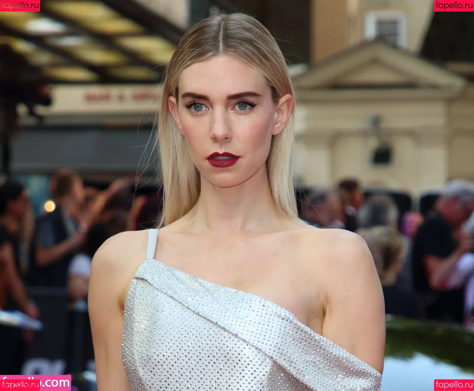 Vanessa Kirby Onlyfans Photo Gallery 